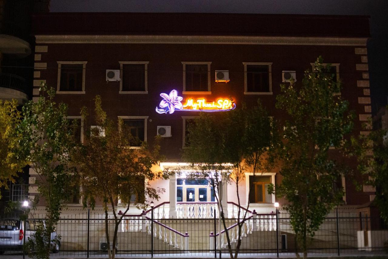 Atb Grand Hotel Atyrau Exterior photo