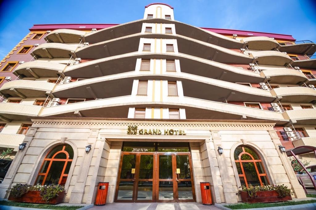 Atb Grand Hotel Atyrau Exterior photo